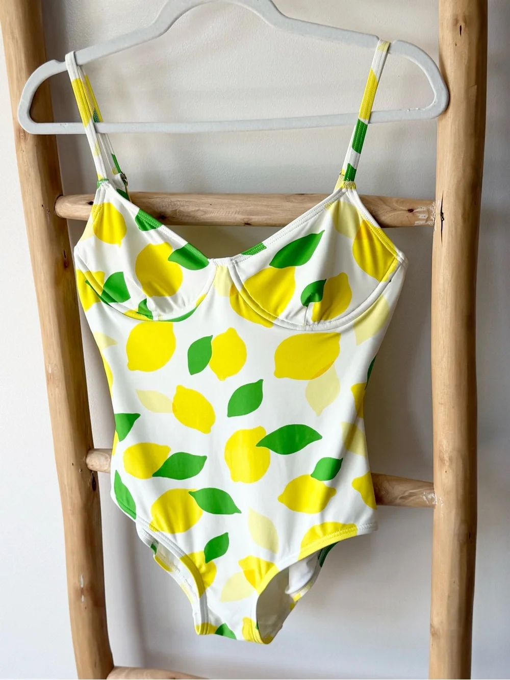 Kate Spade New York White Yellow Lemon Print One Piece Swimsuit Bathing Suit M